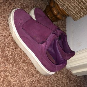 Purple Puma sneakers💪🏽🔥